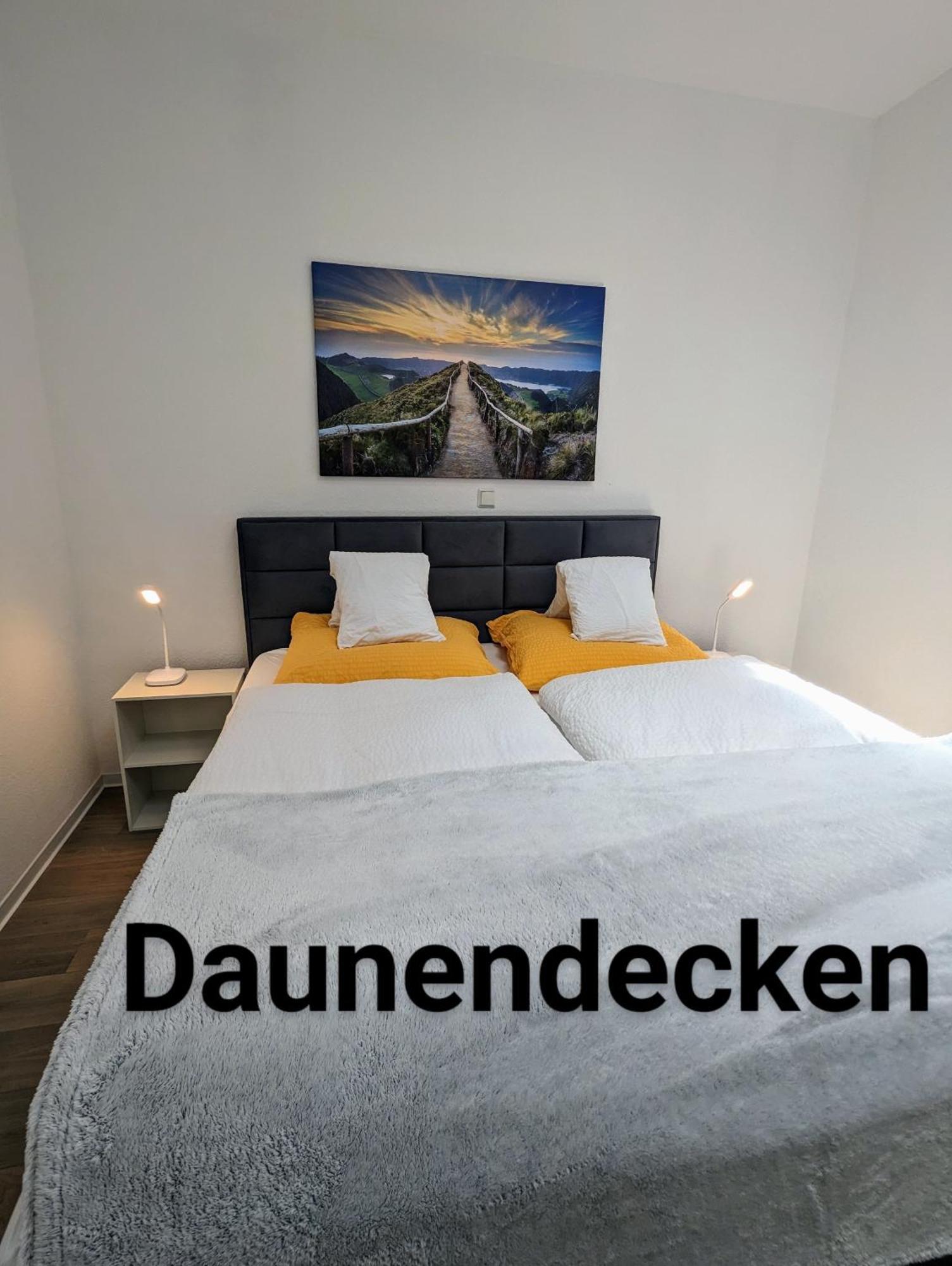 Fewo Urban Gotha-Apartment Ekhof- Am Schlosspark- Parken An Der Der Tuer- Barrierefrei, 900 Meter Zum Bahnhof - Wallbox Dış mekan fotoğraf